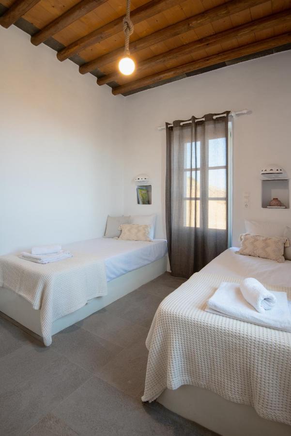 Tholos Guest House Cherronisos  Buitenkant foto
